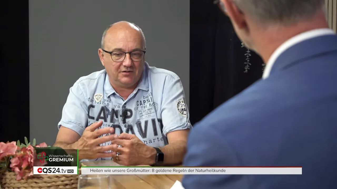 Milch mit Honig und Butter: traditionelle Hausmittel bei Husten und als Wundmittel