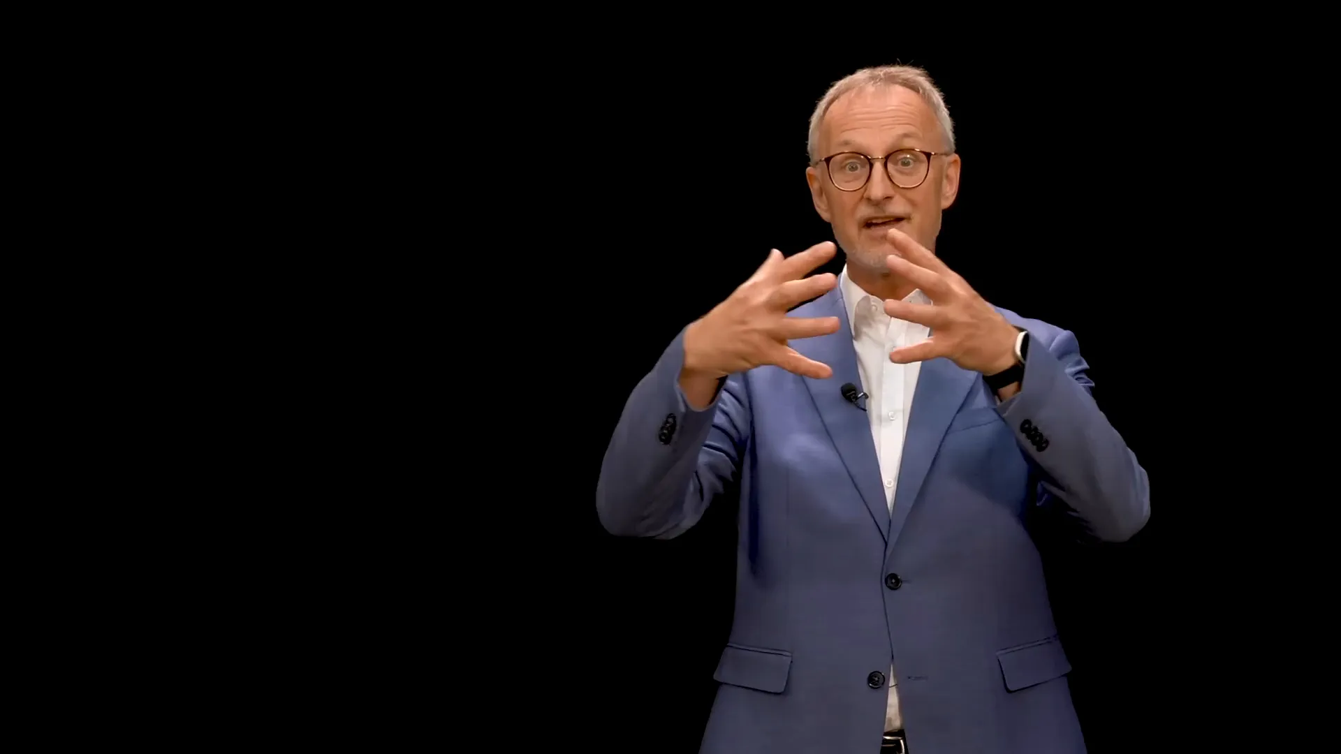 Dr. Simon Feldhaus während der Live-Sprechstunde