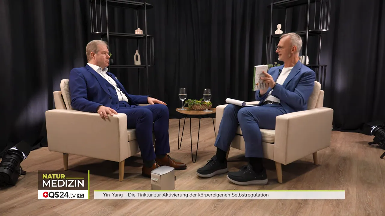 Buchcover: Die Essenz der Wildkräuter