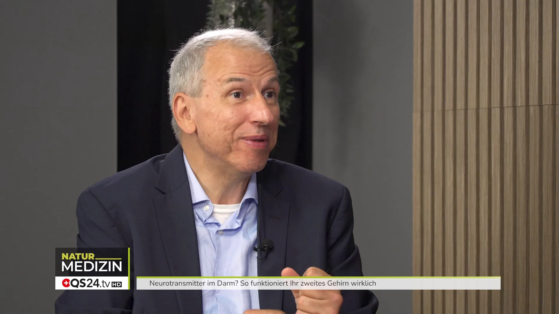 Dr. Hofmann erklärt die Kommunikation entlang des Nervus vagus