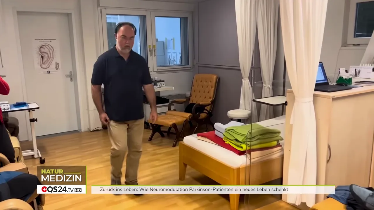 Stefan: vor der Behandlung mit kleinschrittigem Gang