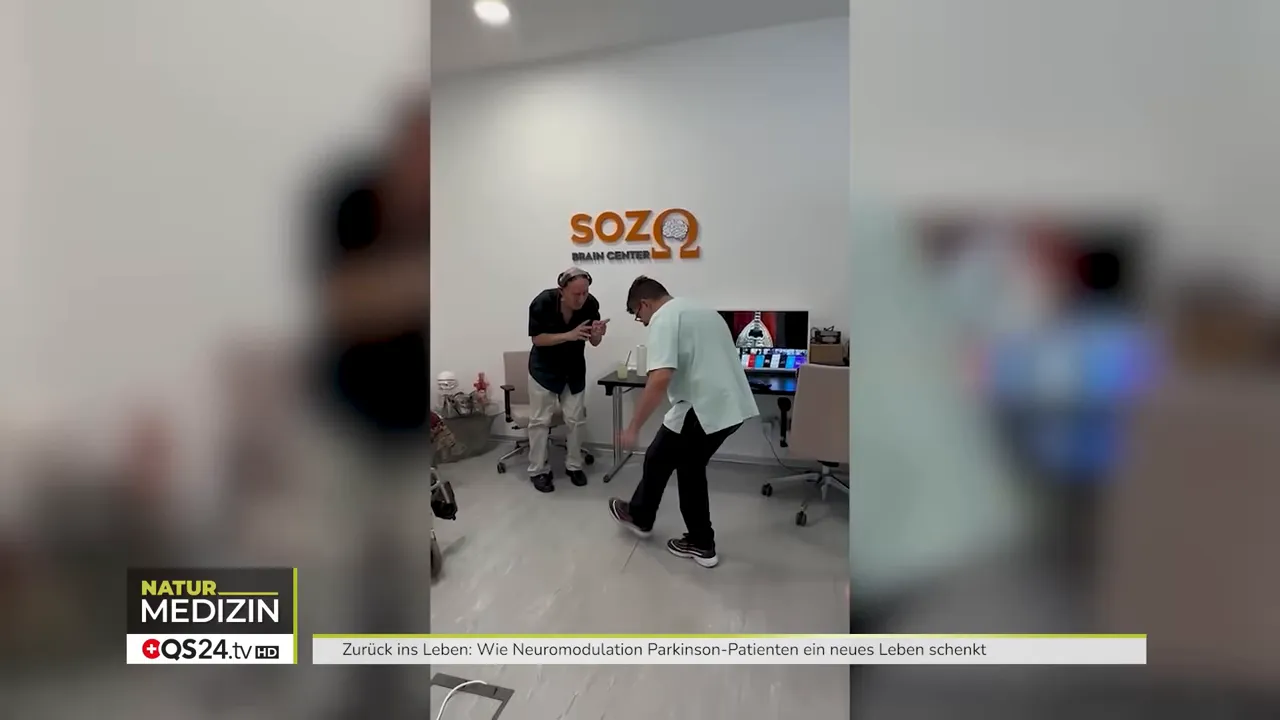 Dr. Retzek zeigt ein Video von Fidias, einem bekannten Schauspieler in Zypern