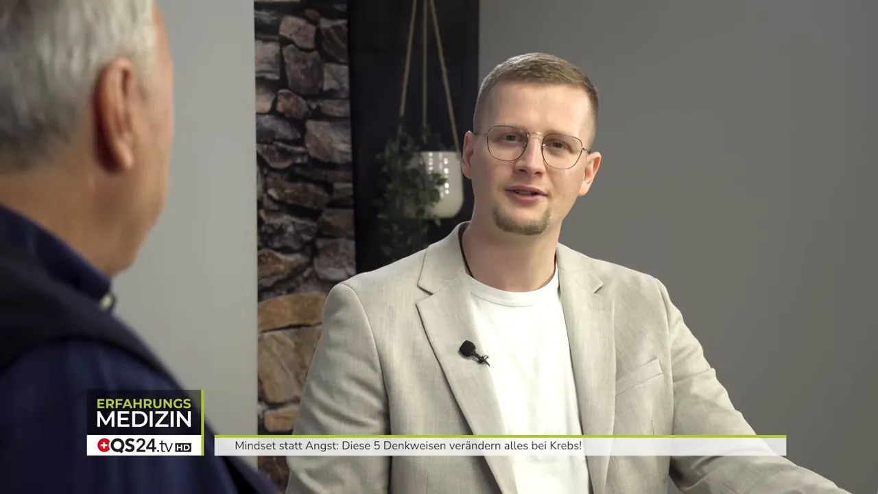 Bei Krebs ist Ihr Mindset entscheidend - Interview mit Klaus Pertl, Onco‑Mind‑Coach und Mitgründer des 3E‑Zentrums 7 Hinweis auf QS24-Angebote und Community