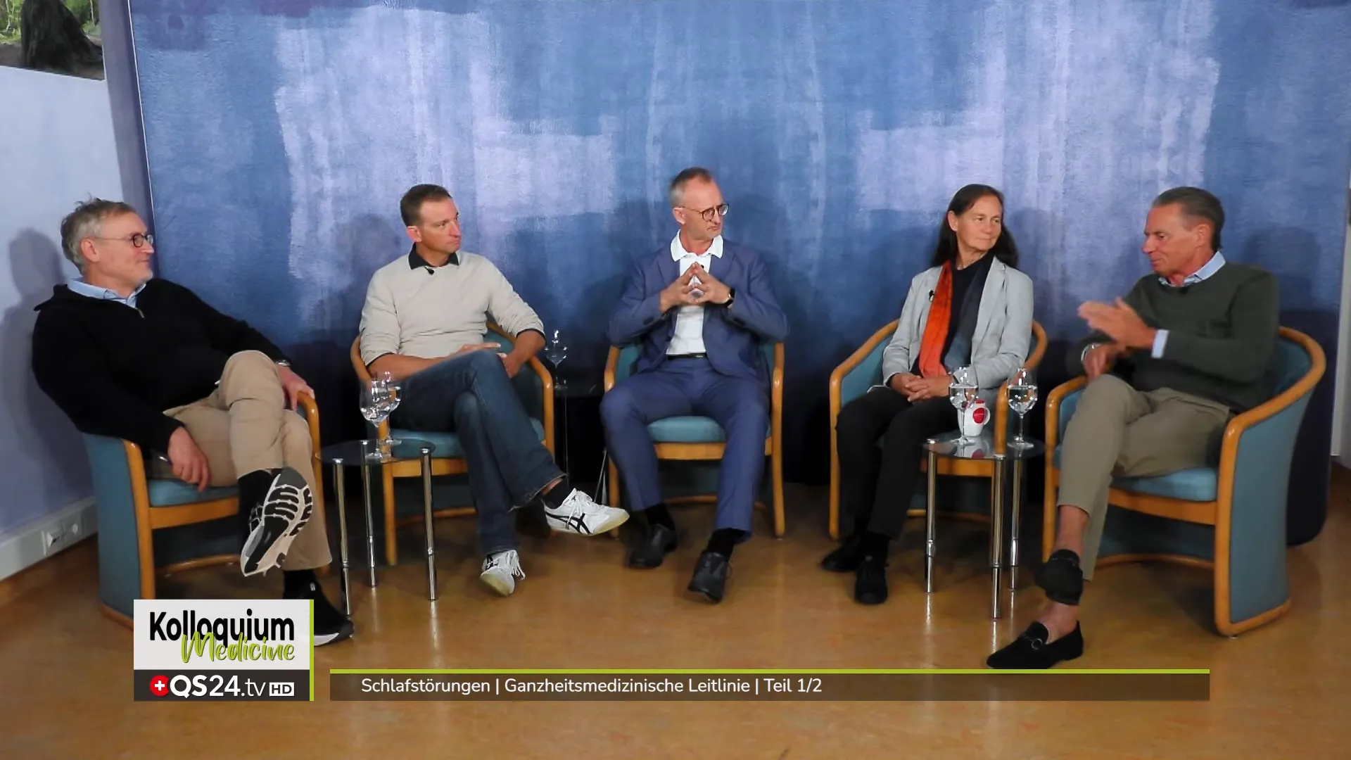 Schlafstörungen – Interview mit Prof. Dr. Dr. Stefan Brunhuber, Dr. med. Kurt Müller, Dr. med. Matthias Meier, Dr. med. Maria Hempel 6 Grafik zur Gauschen Kurve des Schlafbedarfs