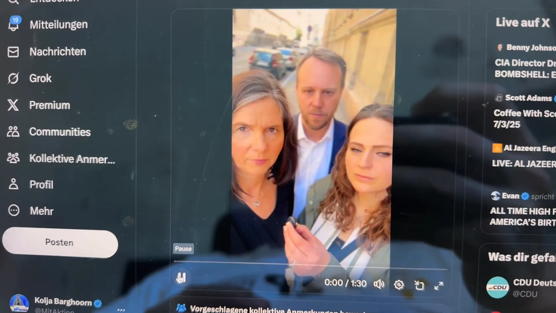 Katrin Göring-Eckardt vor dem Gefängnis in Budapest