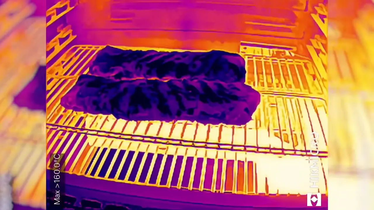 Thermal image of ribs on a rectangular grate inside the Gravity XT