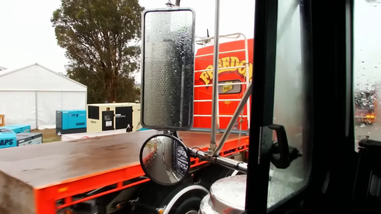 Yogi arriving at the Daurin Farming Exhibition in the rain