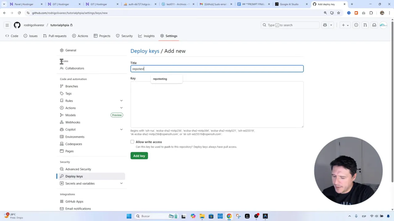 Formulario 'Add deploy key' en GitHub con campos 'Title' y 'Key' listos para pegar la clave SSH