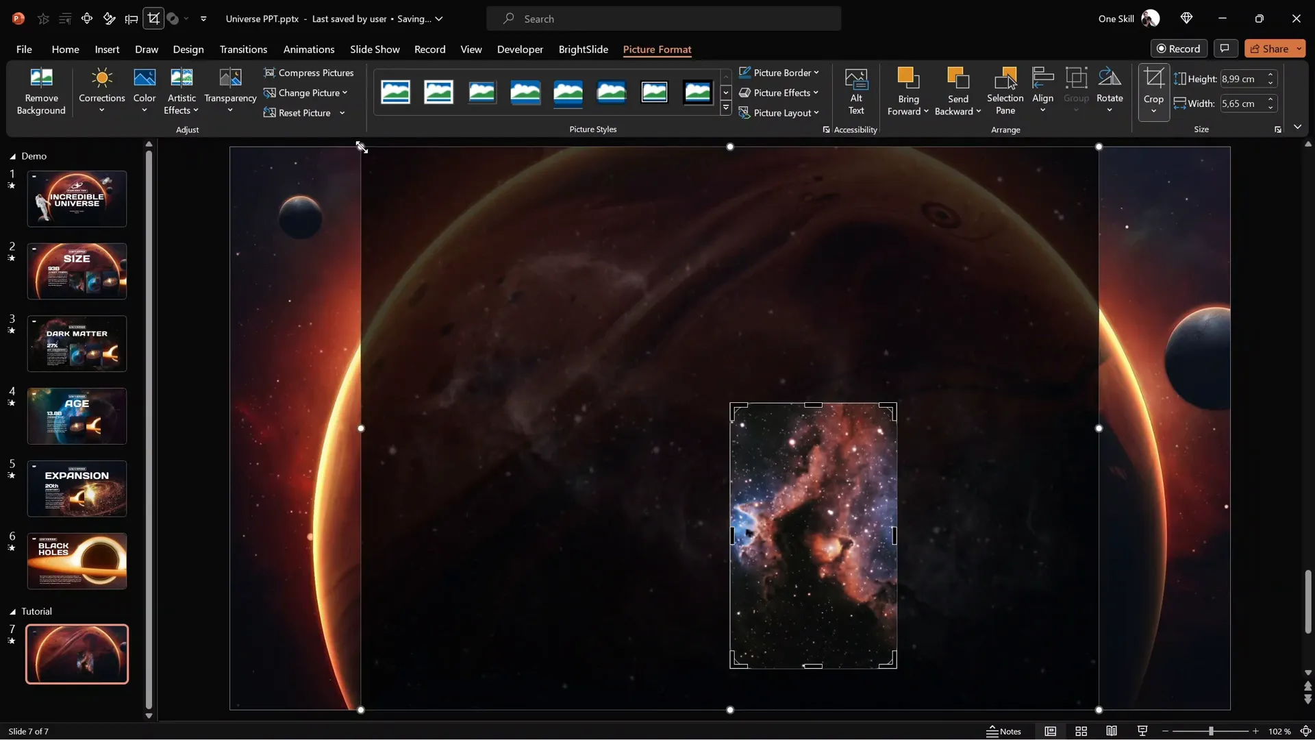 Adjusting crop handles to resize and move photo