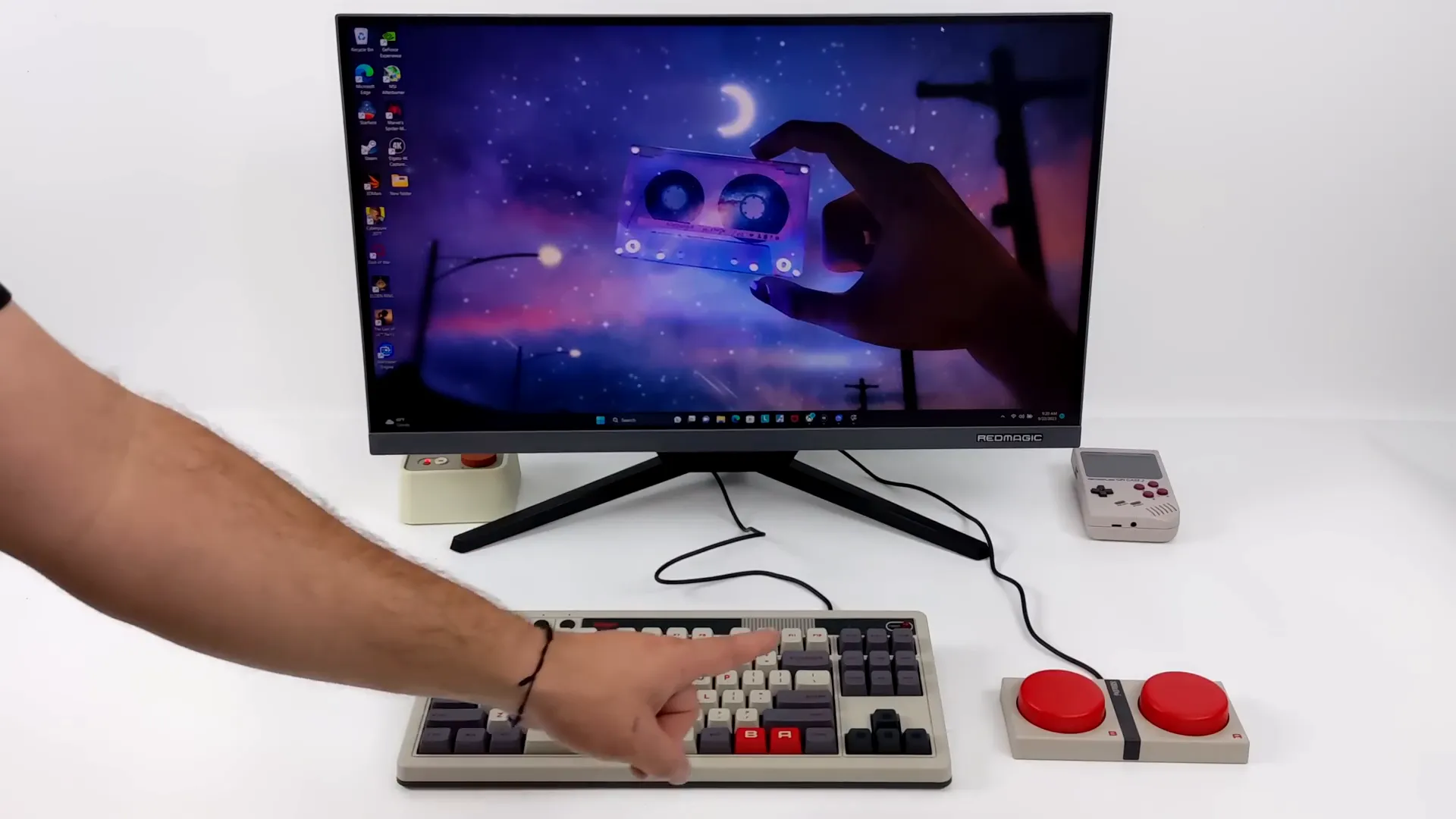 Programmable keys on the keyboard