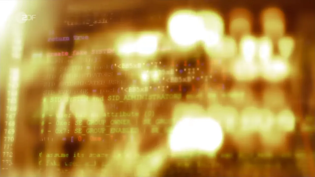 Unschärfe mit sichtbarem Computer‑Code und starken Lichtflecken, symbolisiert Datenspeicherung und Netzüberwachung