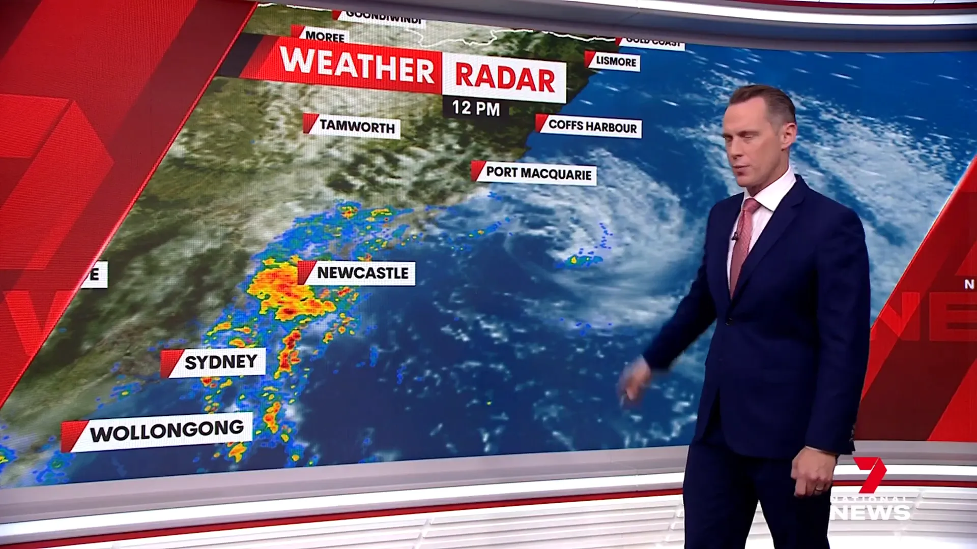 Heavy rain pockets between Sydney and Newcastle on radar