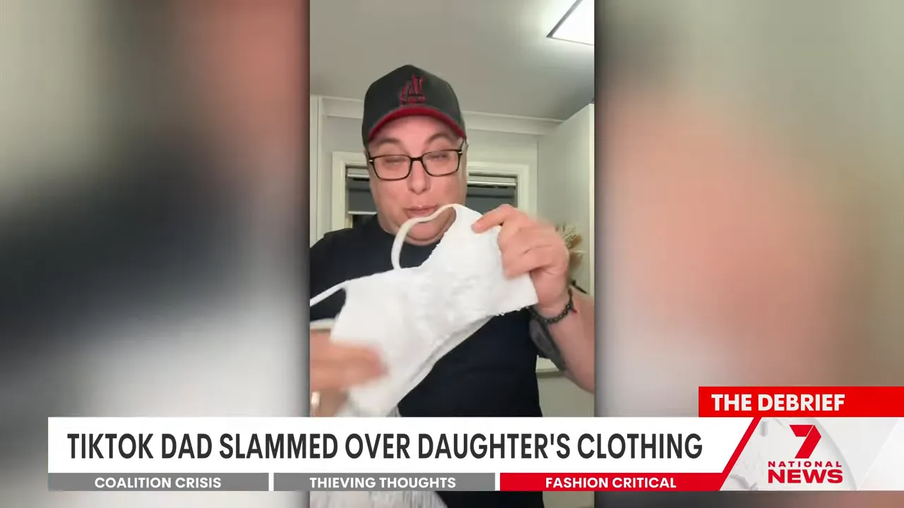 TikTok father criticised for letting his 10-year-old buy crop tops