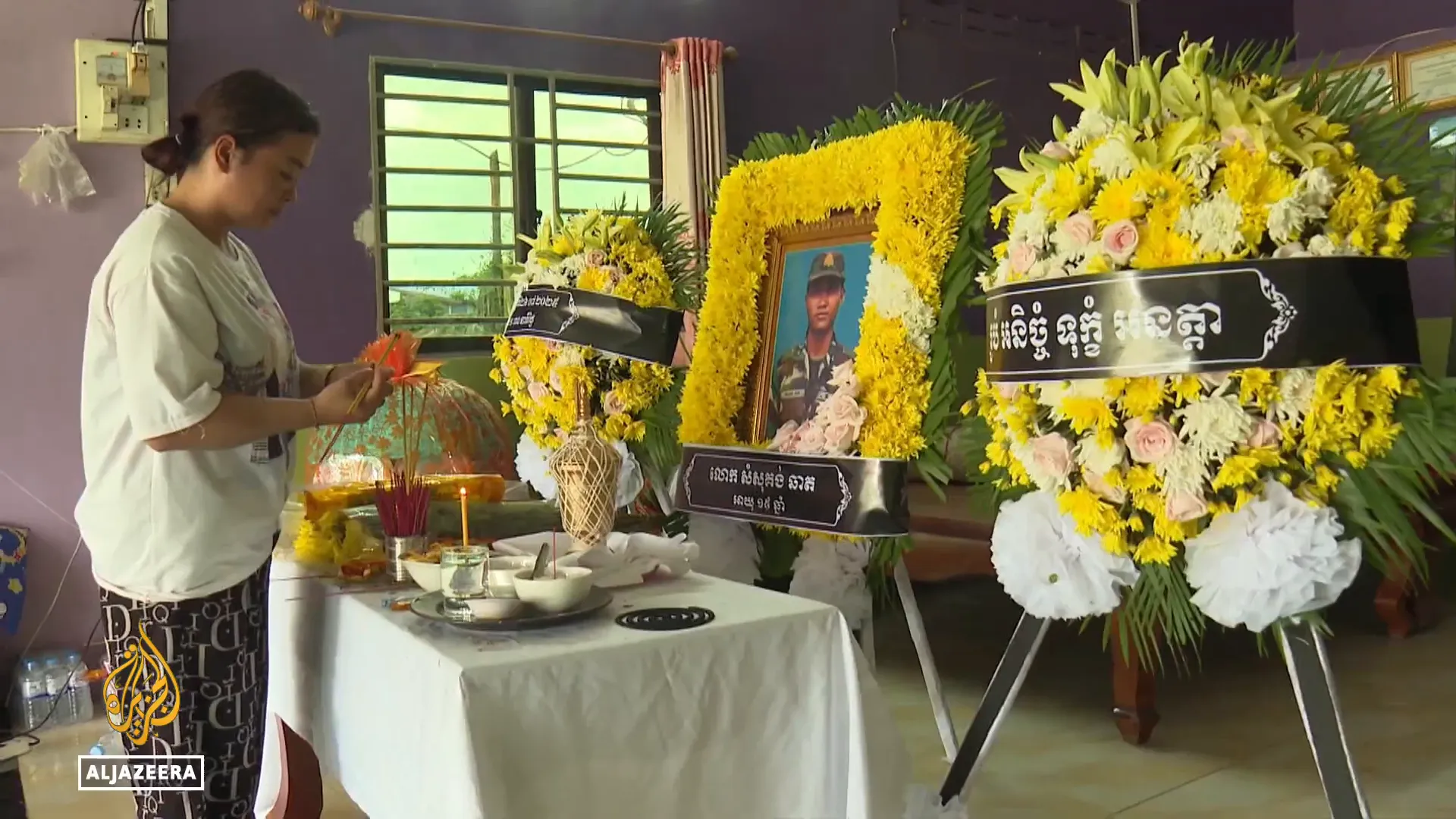 Family members mourning a fallen soldier