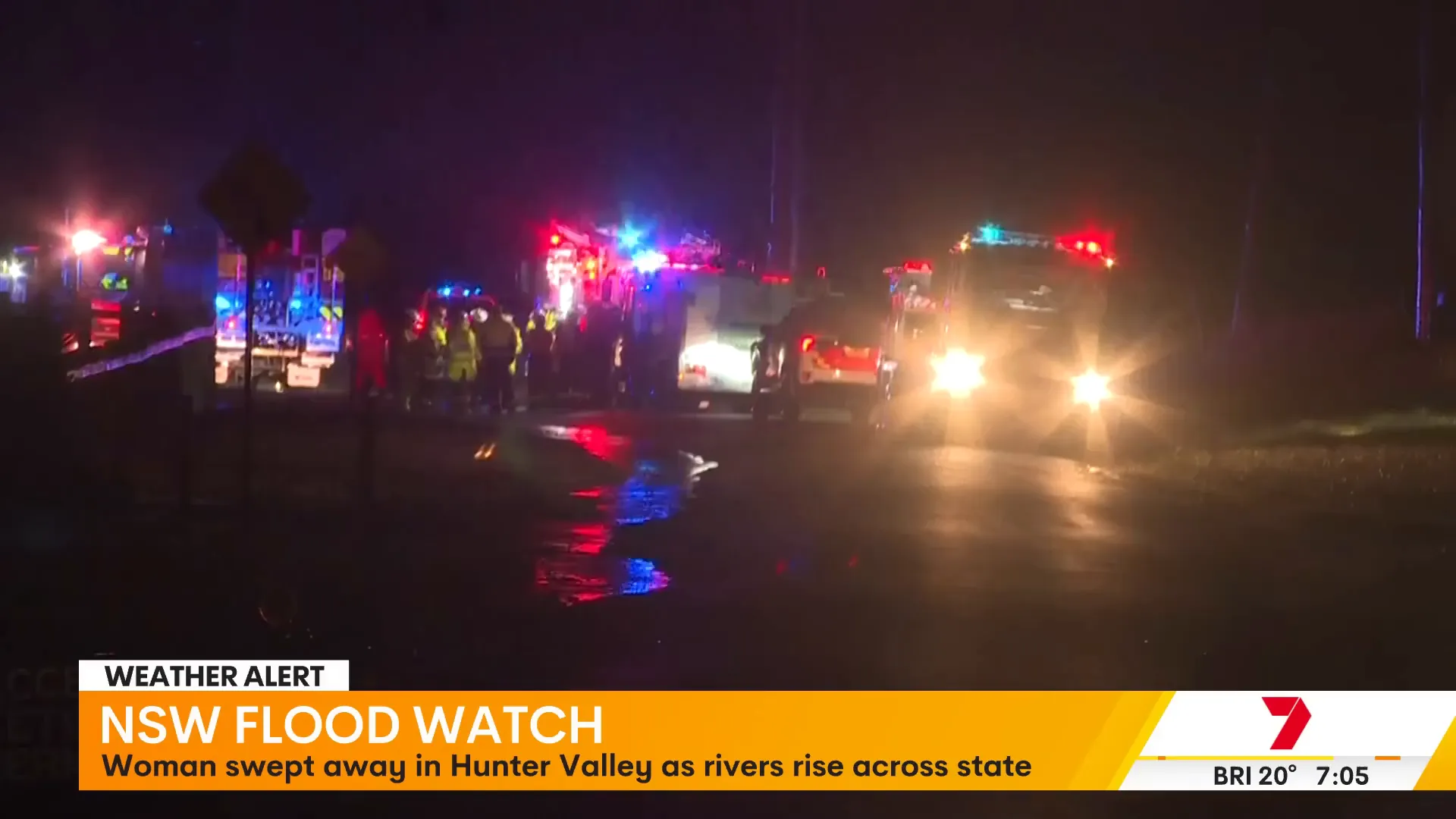 Flooded roads and rescue teams operating in Hunter Valley