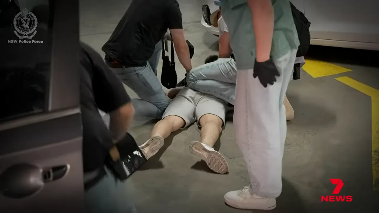 Police and investigators responding to scenes of organised crime violence