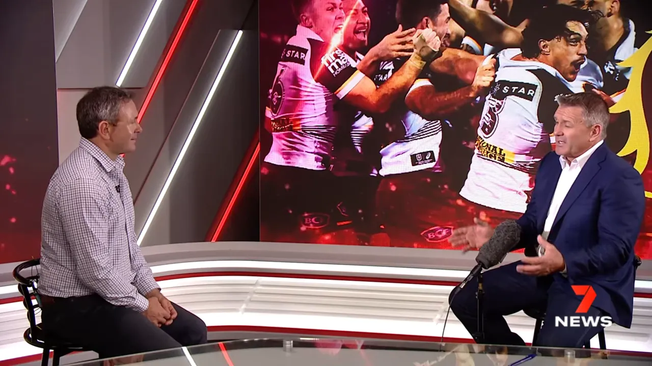 Darren Lockyer calling Shane Webcke on stage to lift the trophy