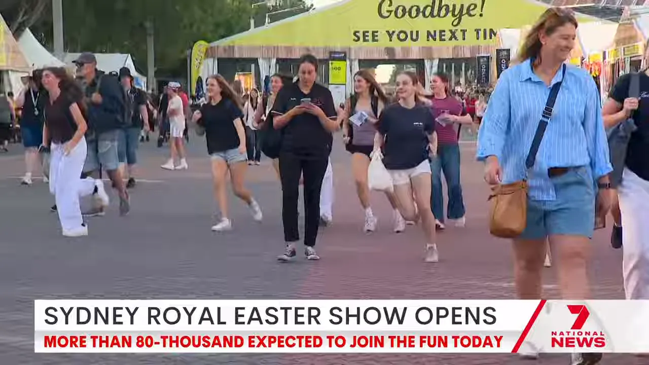 Crowds entering the Royal Easter Show Sydney opening day