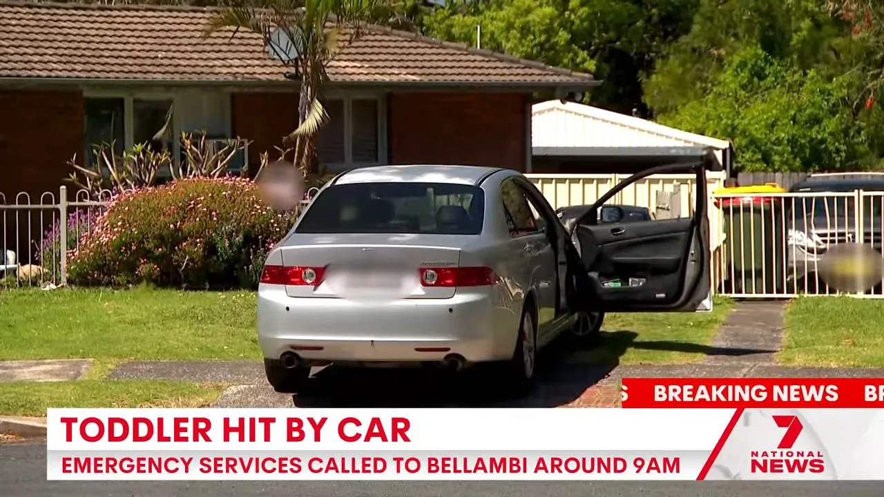 Local street with children and neighbours, Bellambi community shaken