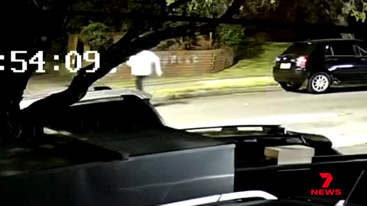 Timestamped CCTV footage of a runner near houses during the Greenacre escape attempt