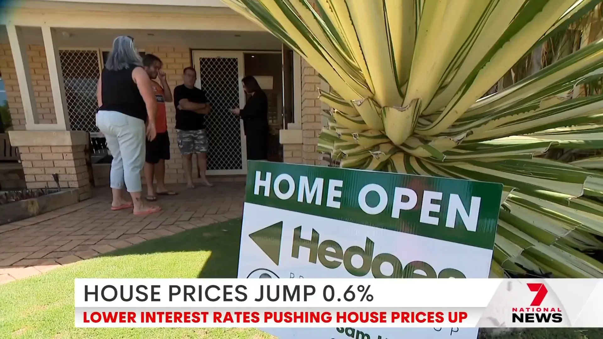 Interest rates graph influencing house prices