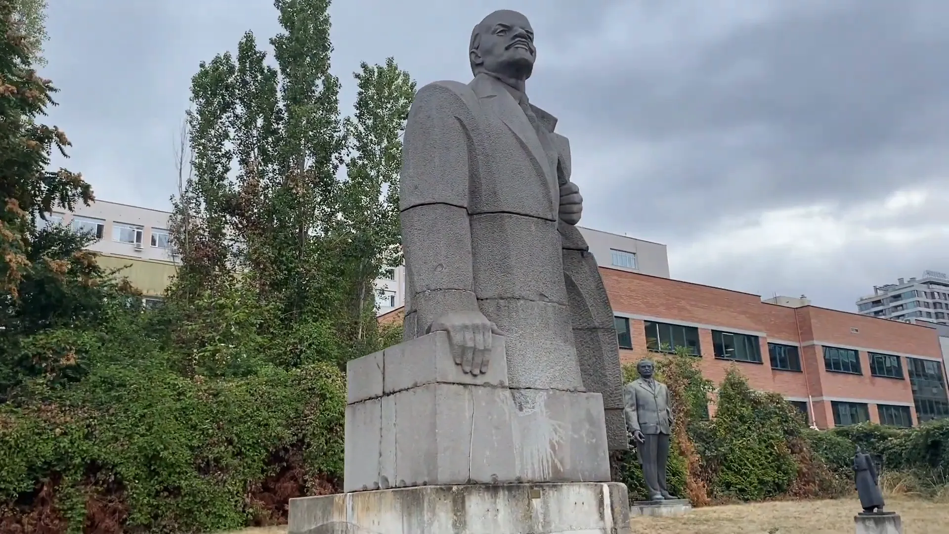 Statues outside the Museum of Socialist Art