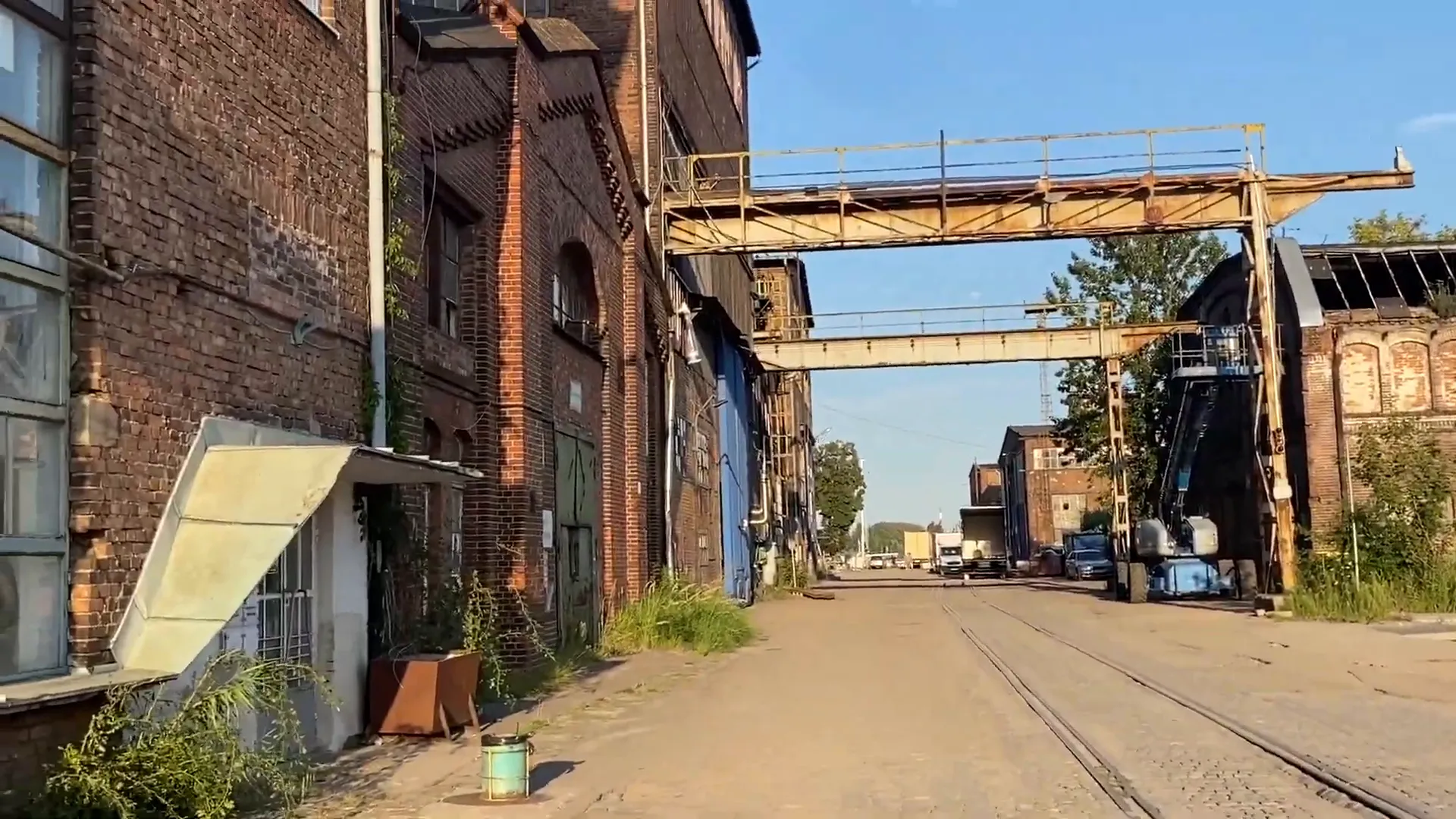 Old train tracks in the Gdańsk Shipyard