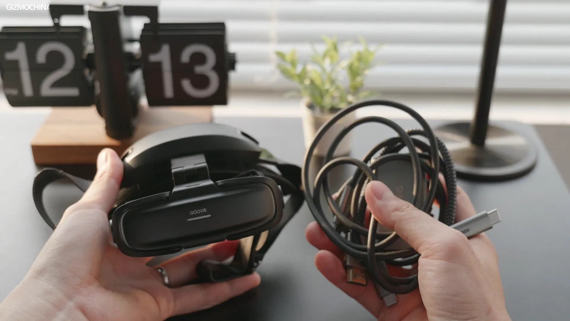 GOOVIS Art: A Lightweight Head-Mounted Display with Excellent Visual Quality 5 Usability features of GOOVIS Art