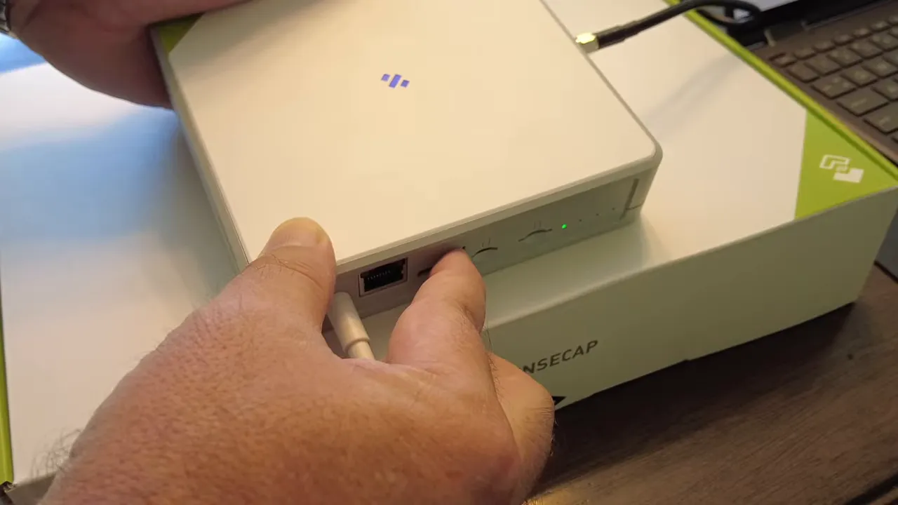 SenseCAP M2 gateway LED indicator showing hotspot mode status