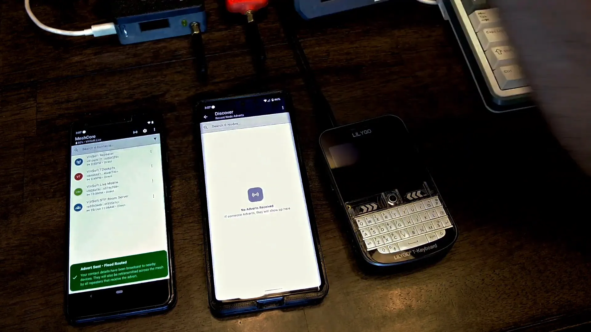 Meshcore mobile app showing device discovery and adverts