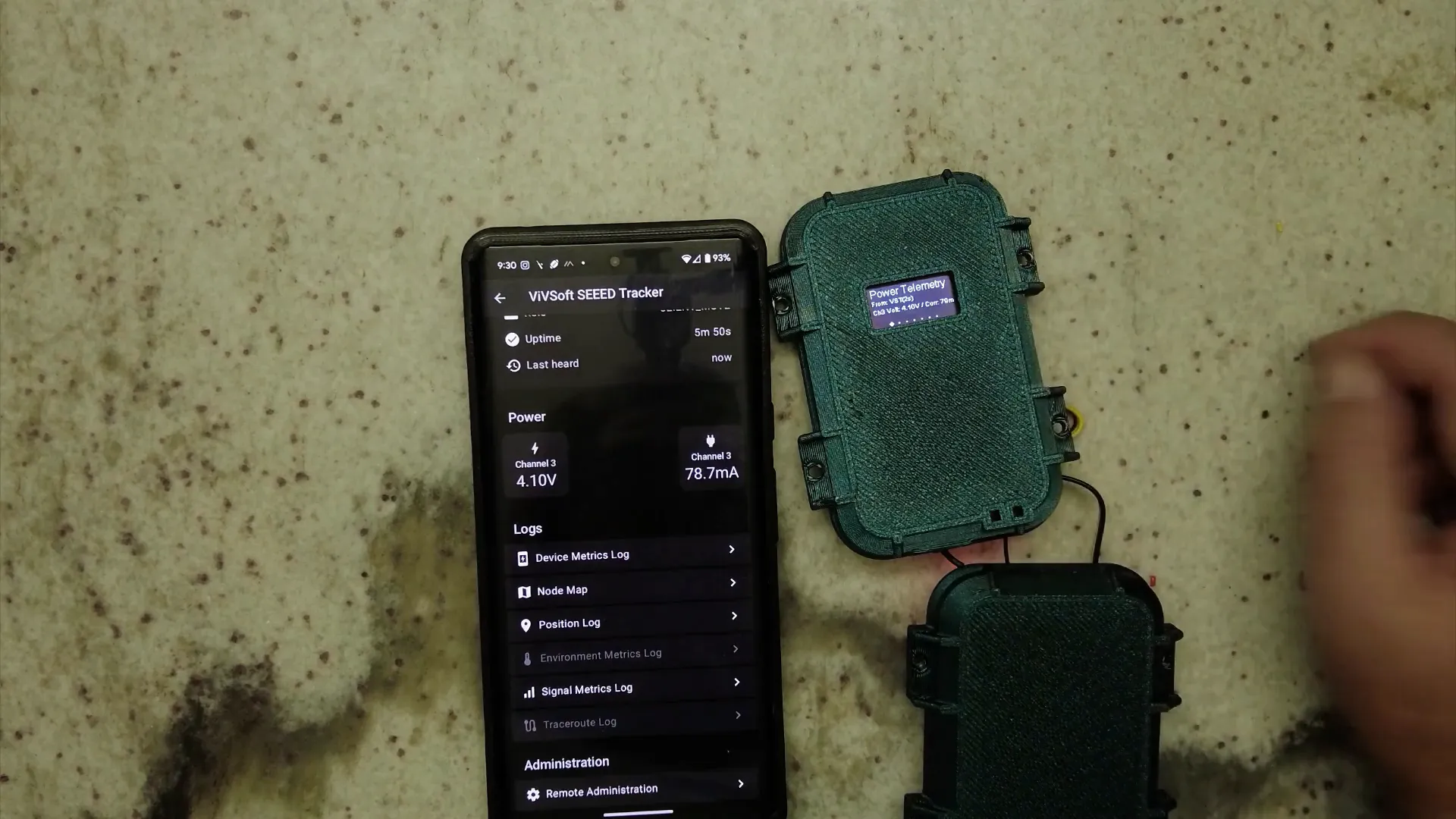 Monitoring voltage and current draw on the display