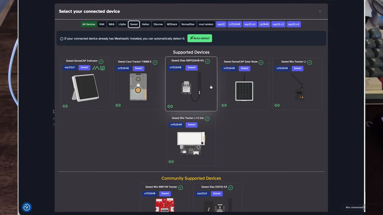Meshtastic flasher 'Select your connected device' dialog showing supported devices including Seeed SenseCAP Solar Node