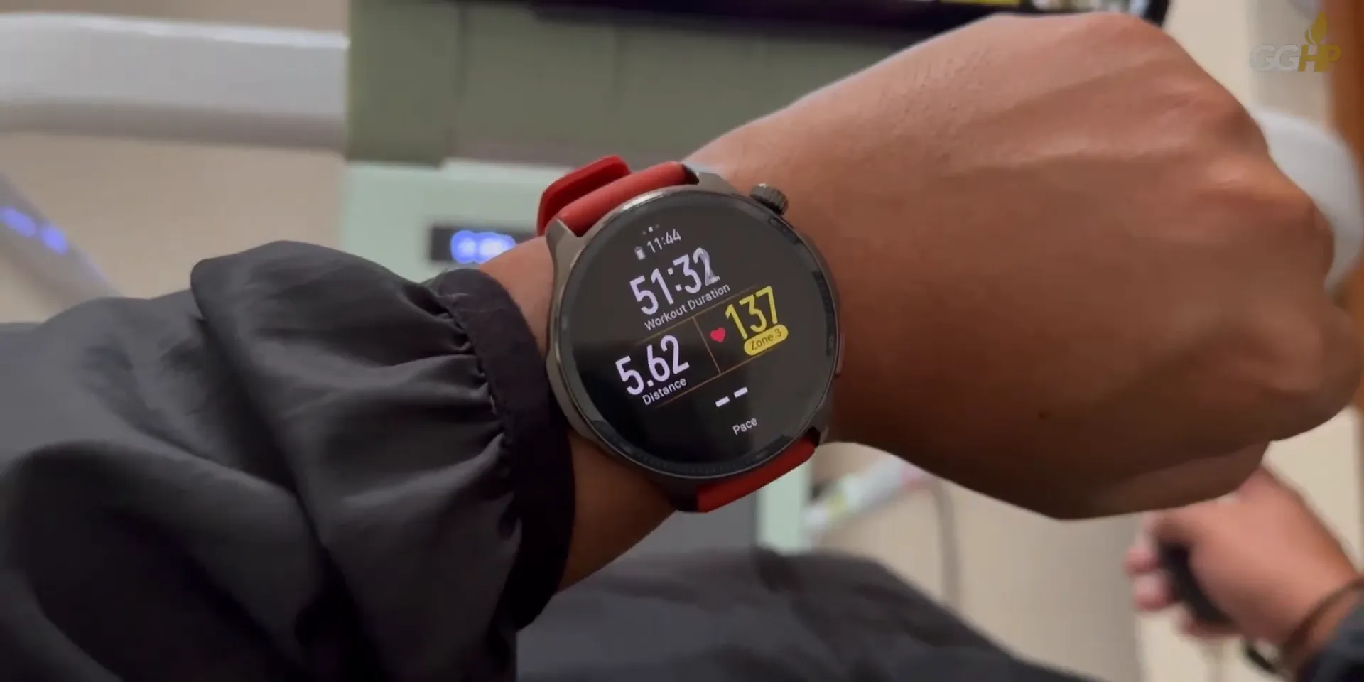 Baterai tahan lama Amazfit Balance 2