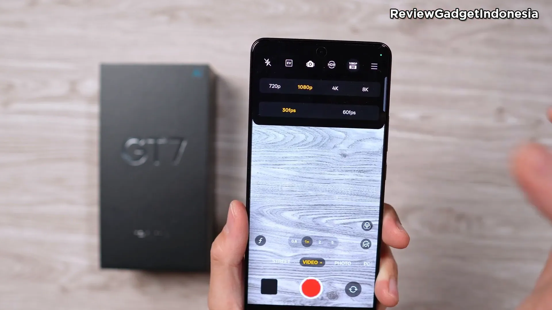 Antarmuka kamera Realme GT7 dengan berbagai mode foto dan video