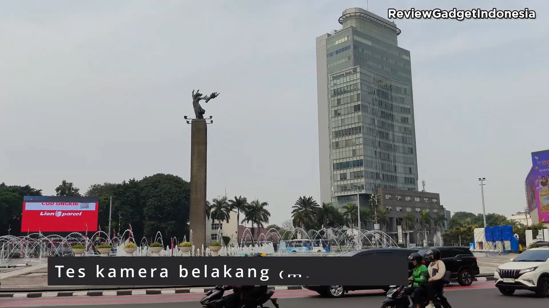 Tampilan perekaman video 8K 30fps di Realme GT7