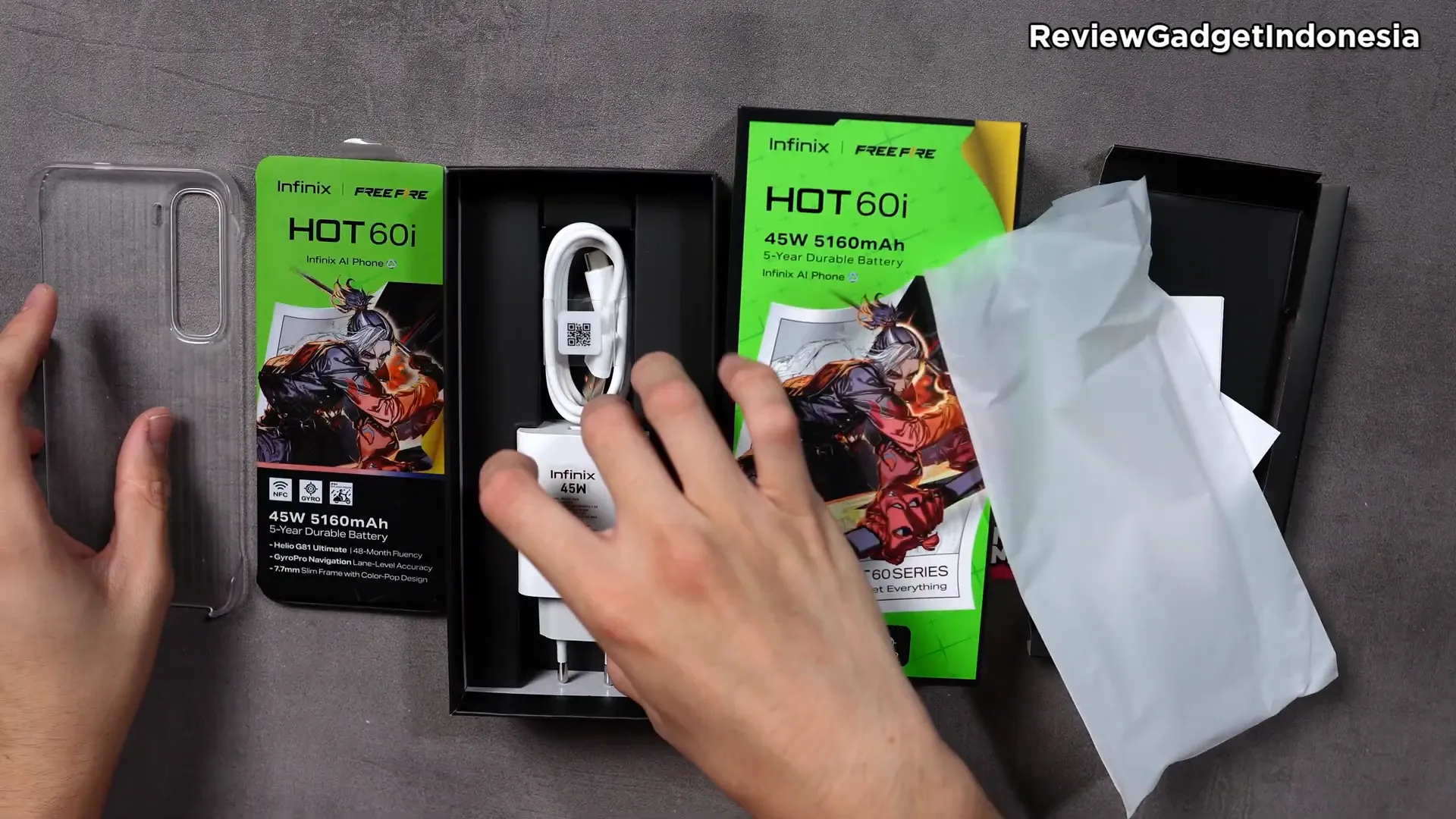 Isi paket penjualan Infinix Hot 60i lengkap dengan charger dan hardcase