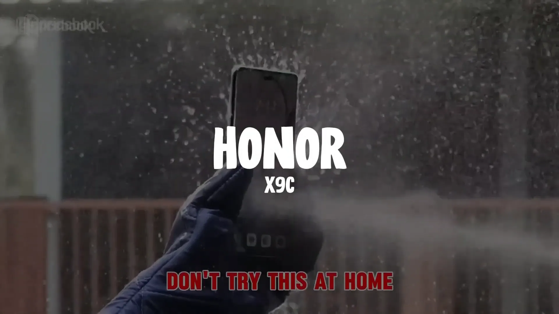 Honor X9C, HP tahan banting dengan baterai besar