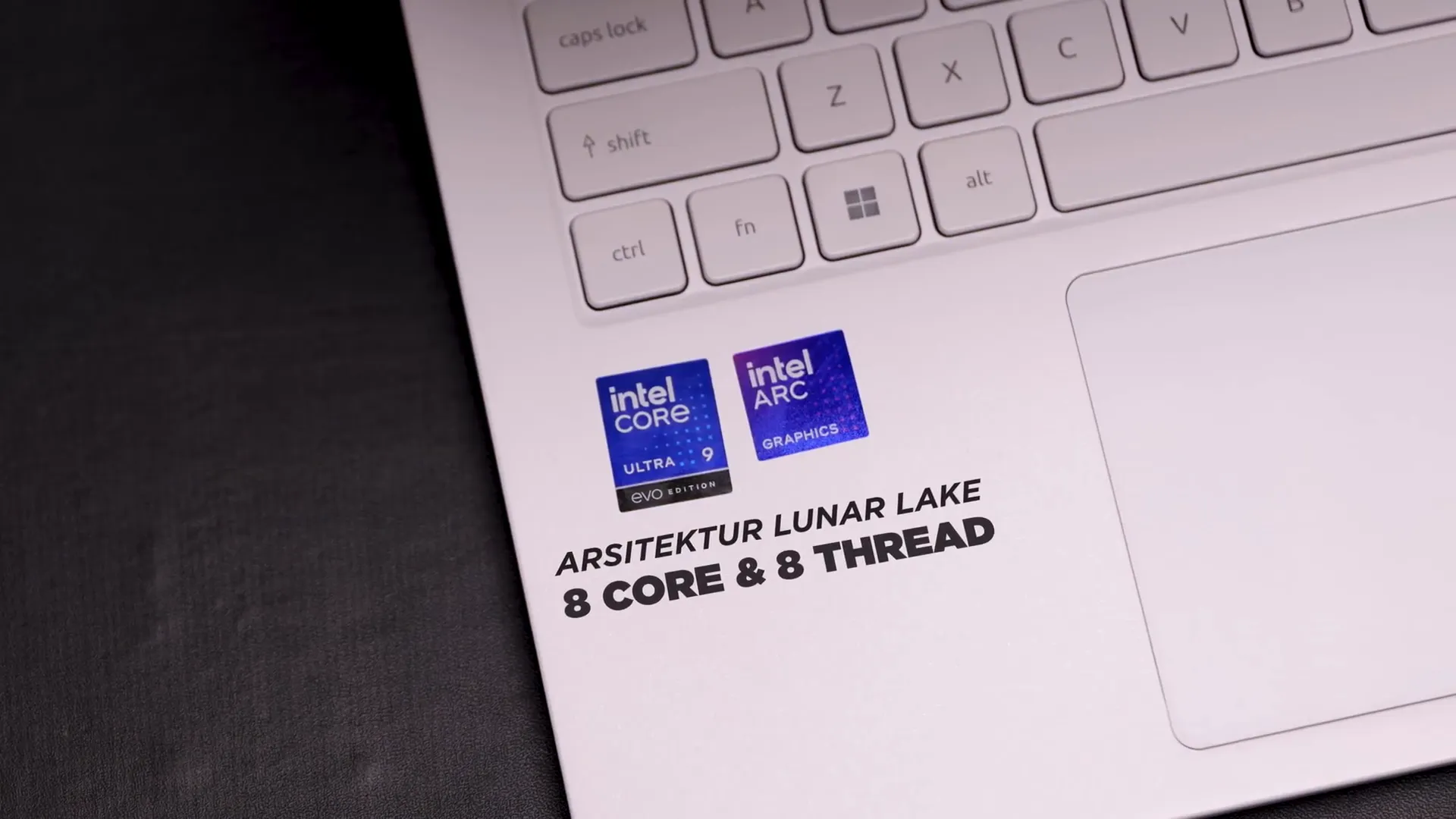 Prosesor Intel Core Ultra 9 pada Acer Swift Edge 14 AI dengan arsitektur Lunar Lake