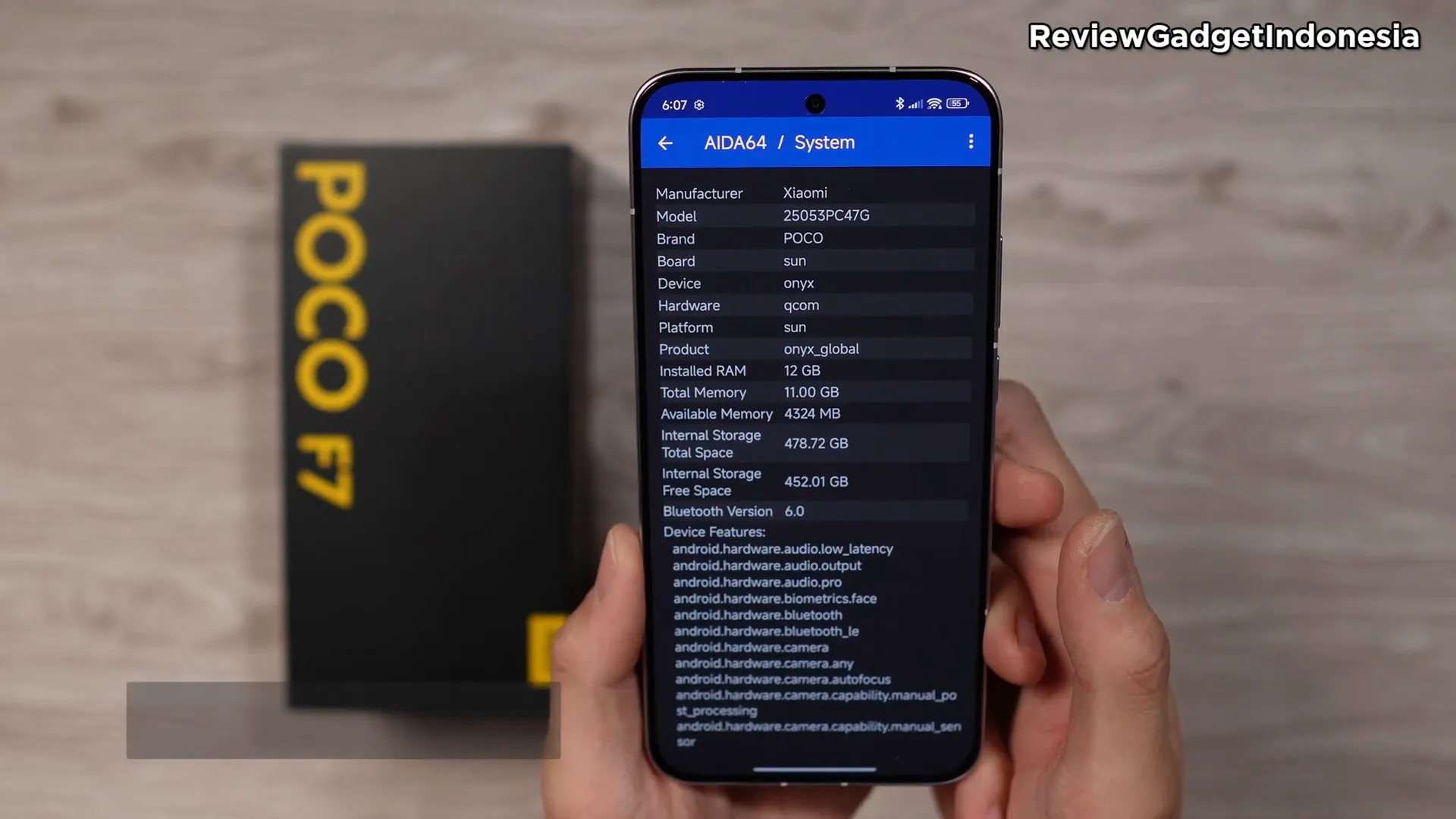 Tampilan antarmuka dan spesifikasi sistem Poco F7 di aplikasi iIDA6