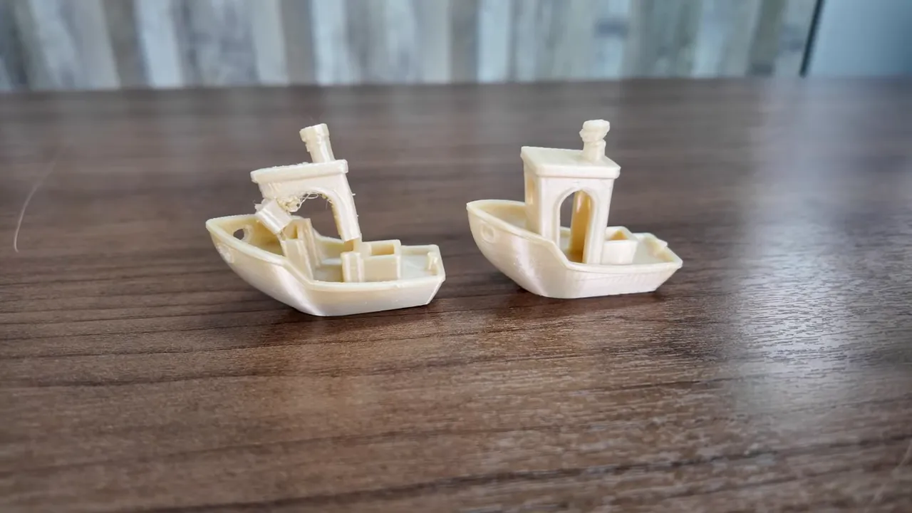 Altum 9085 printed on the Vision Miner showing strong layer adhesion