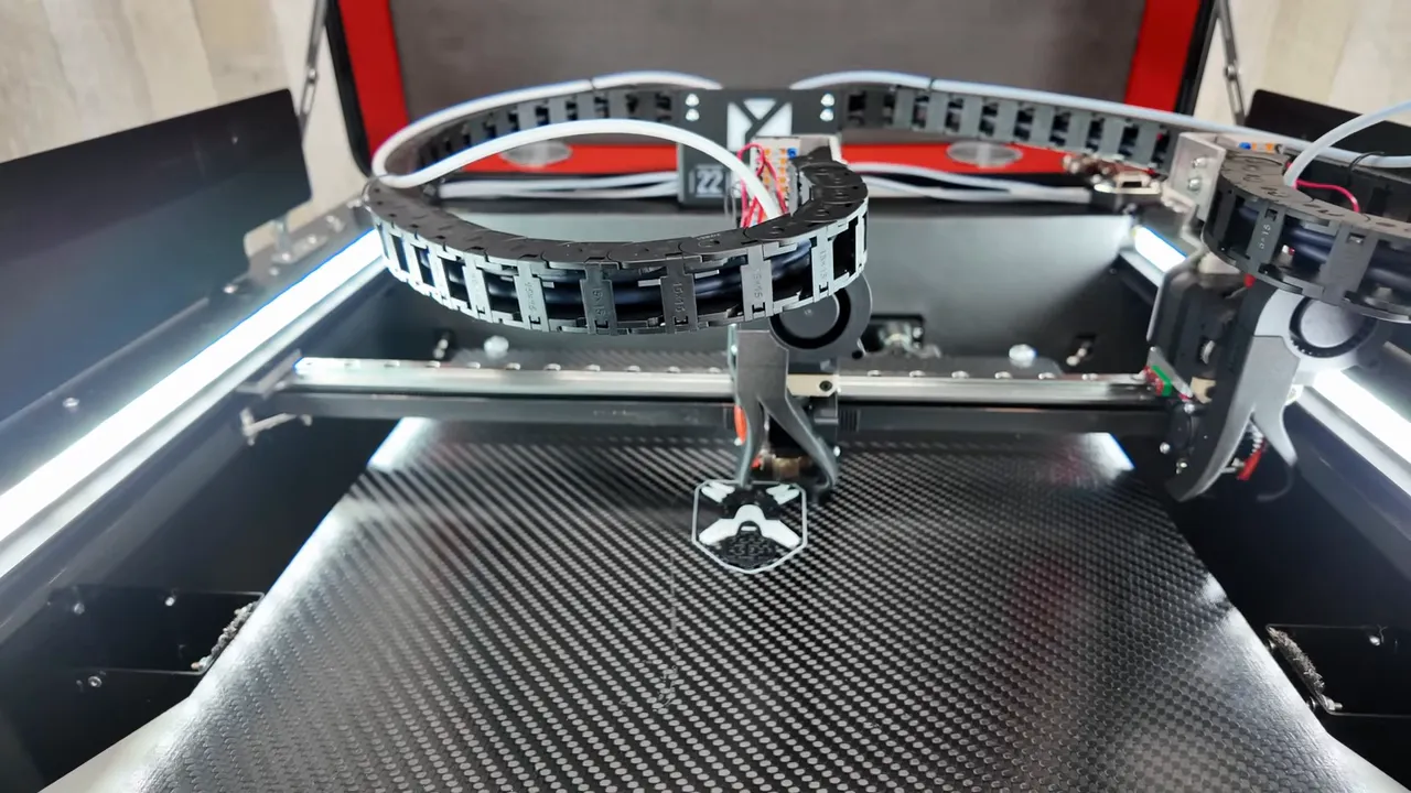 PLA multicolor test print showcasing two-color switching