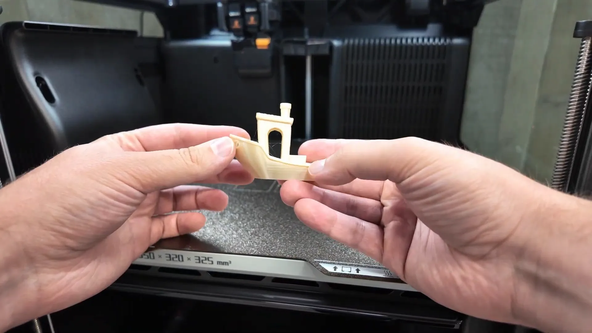 Ultim 85 (PEI) benchy printed near the printer's thermal limits