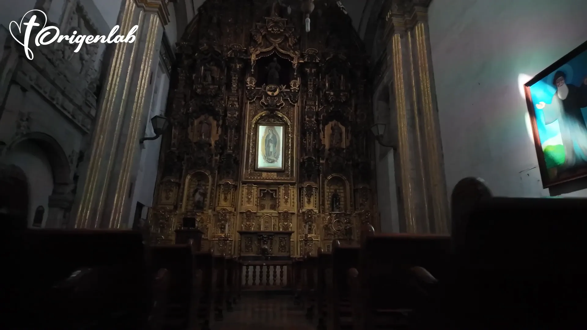 Acercándose a la Virgen