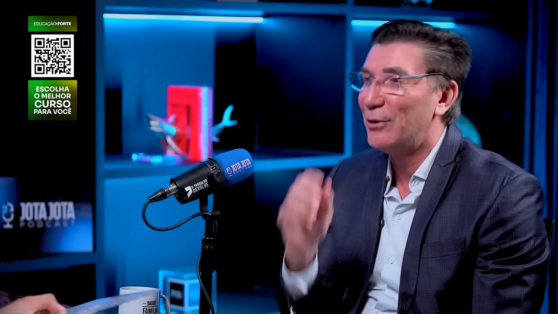 Janguiê Diniz falando sobre como a educação mudou sua vida
