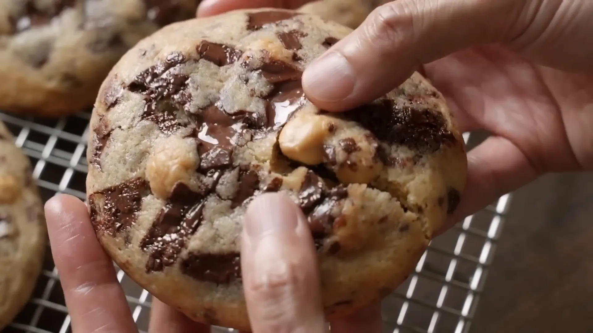 Cooling cookies on a baking rack