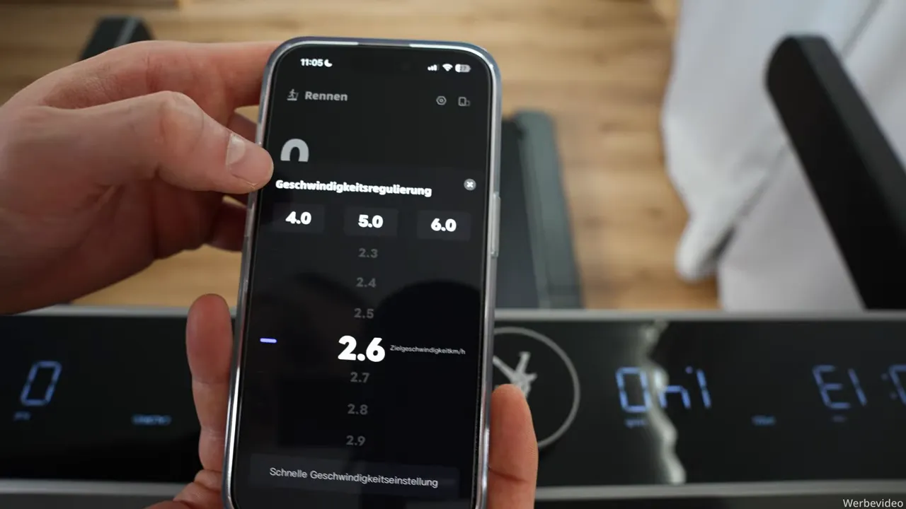 KS‑Fit App schnelle Geschwindigkeitseinstellung 2.6 km/h auf Smartphone über dem WalkingPad X214