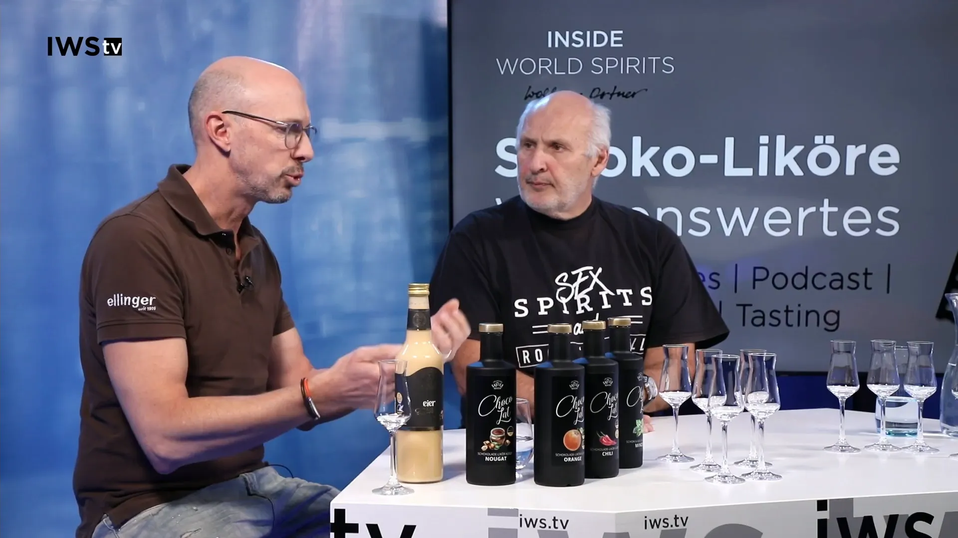 Preparing and mixing chocolate sauce with egg liqueur