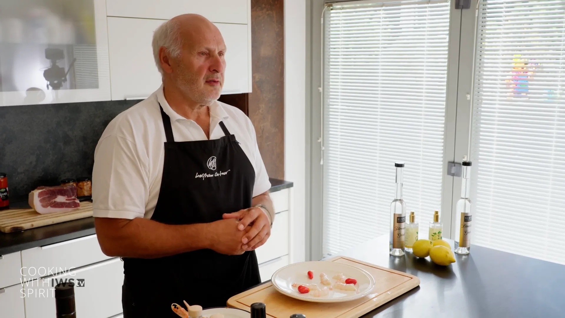 Nahaufnahme roher Scampi auf Eis
