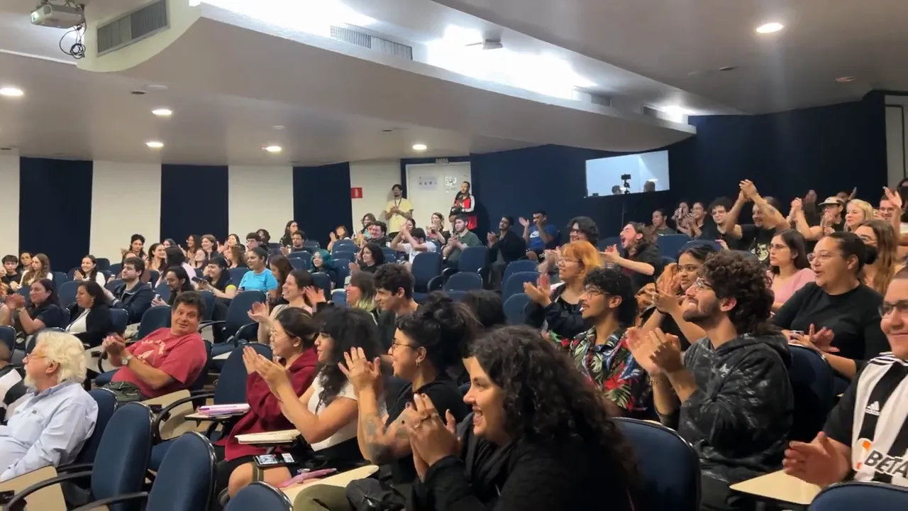 Auditório Fofil lotado durante uma das palestras