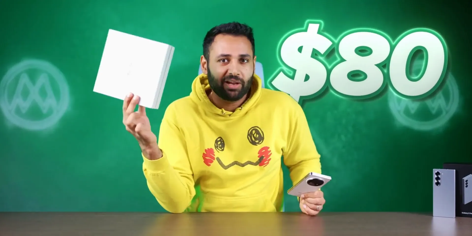 תמונת קופסה עם תכולה